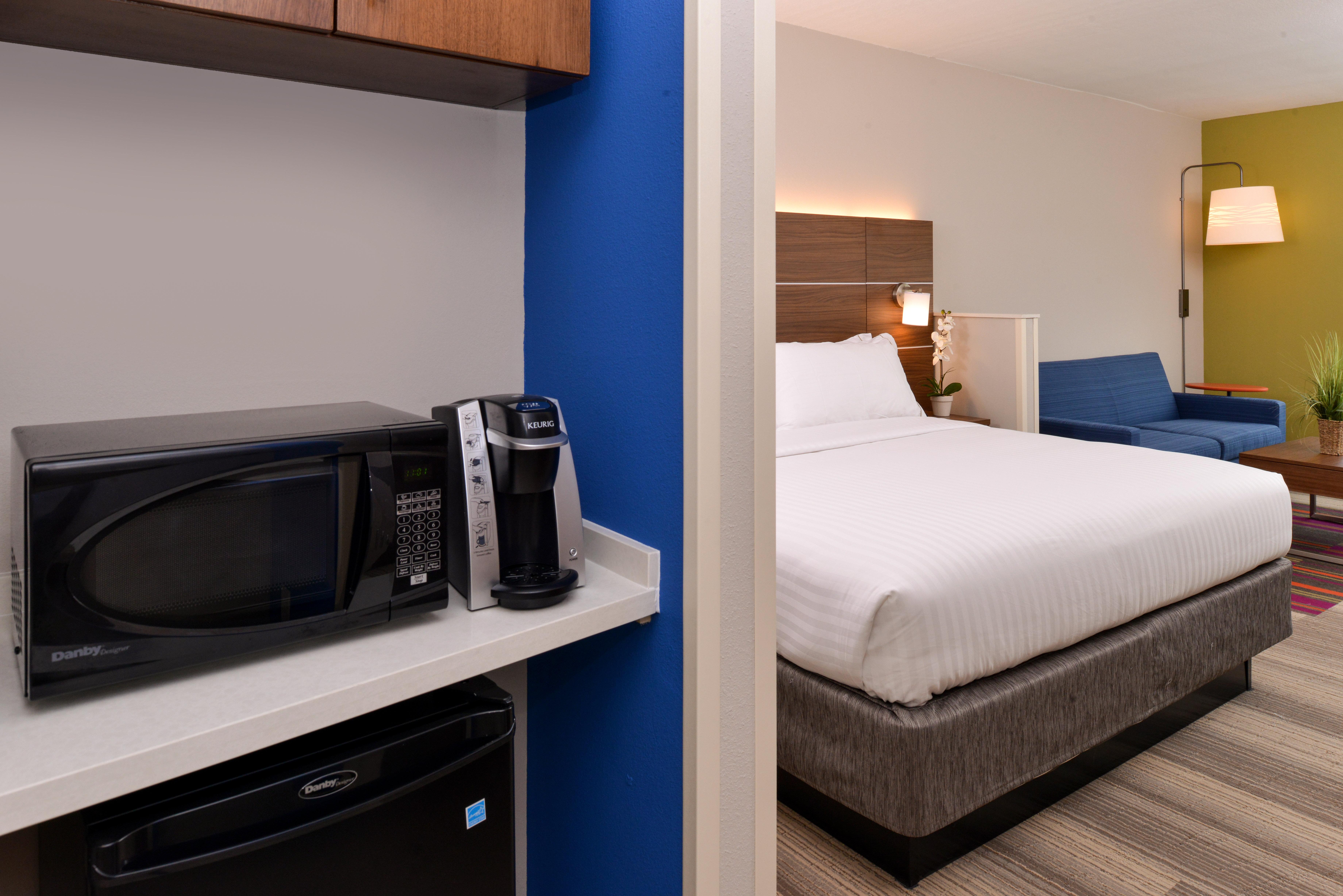 Holiday Inn Express & Suites Alachua - Gainesville Area By Ihg Exterior photo