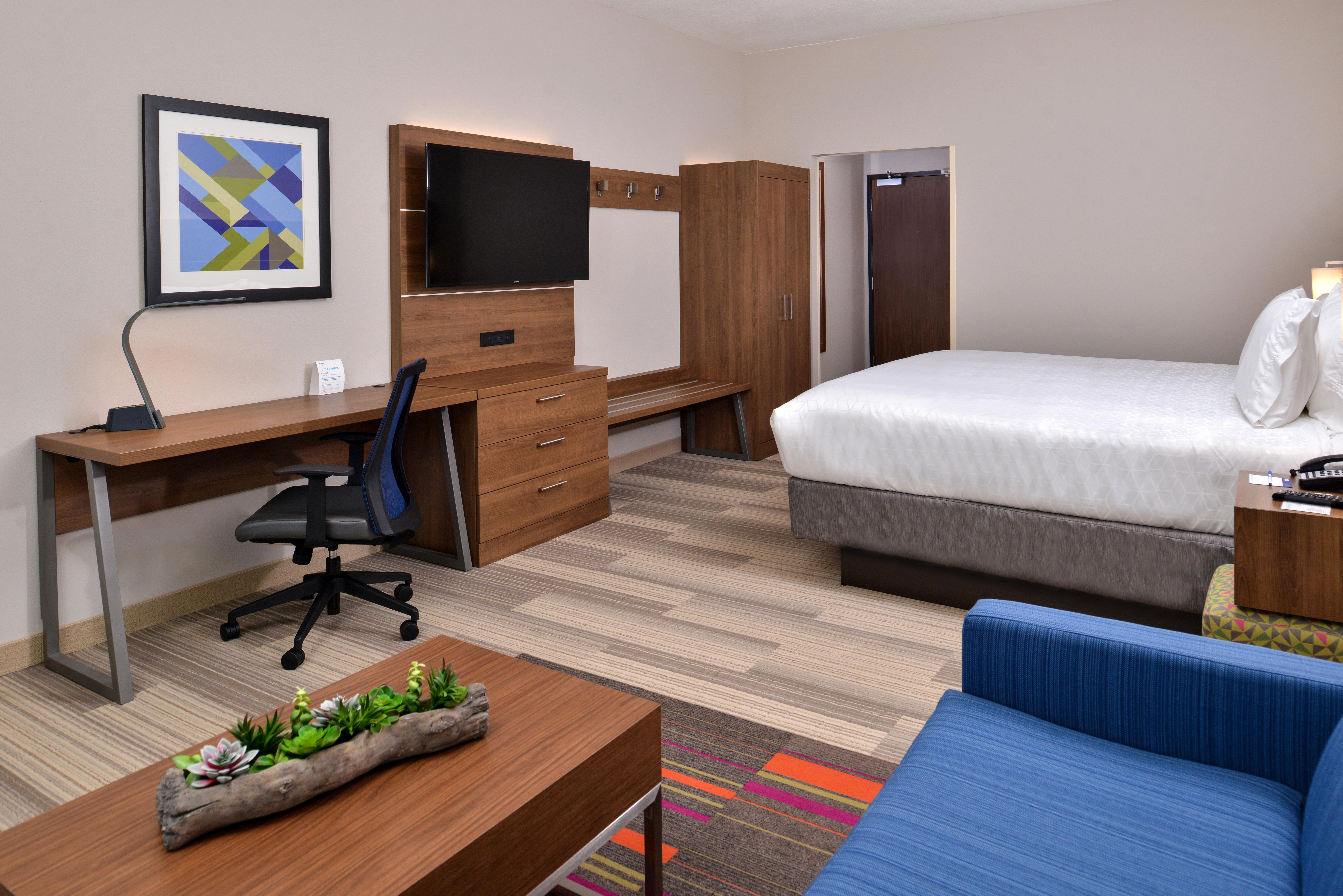 Holiday Inn Express & Suites Alachua - Gainesville Area By Ihg Exterior photo