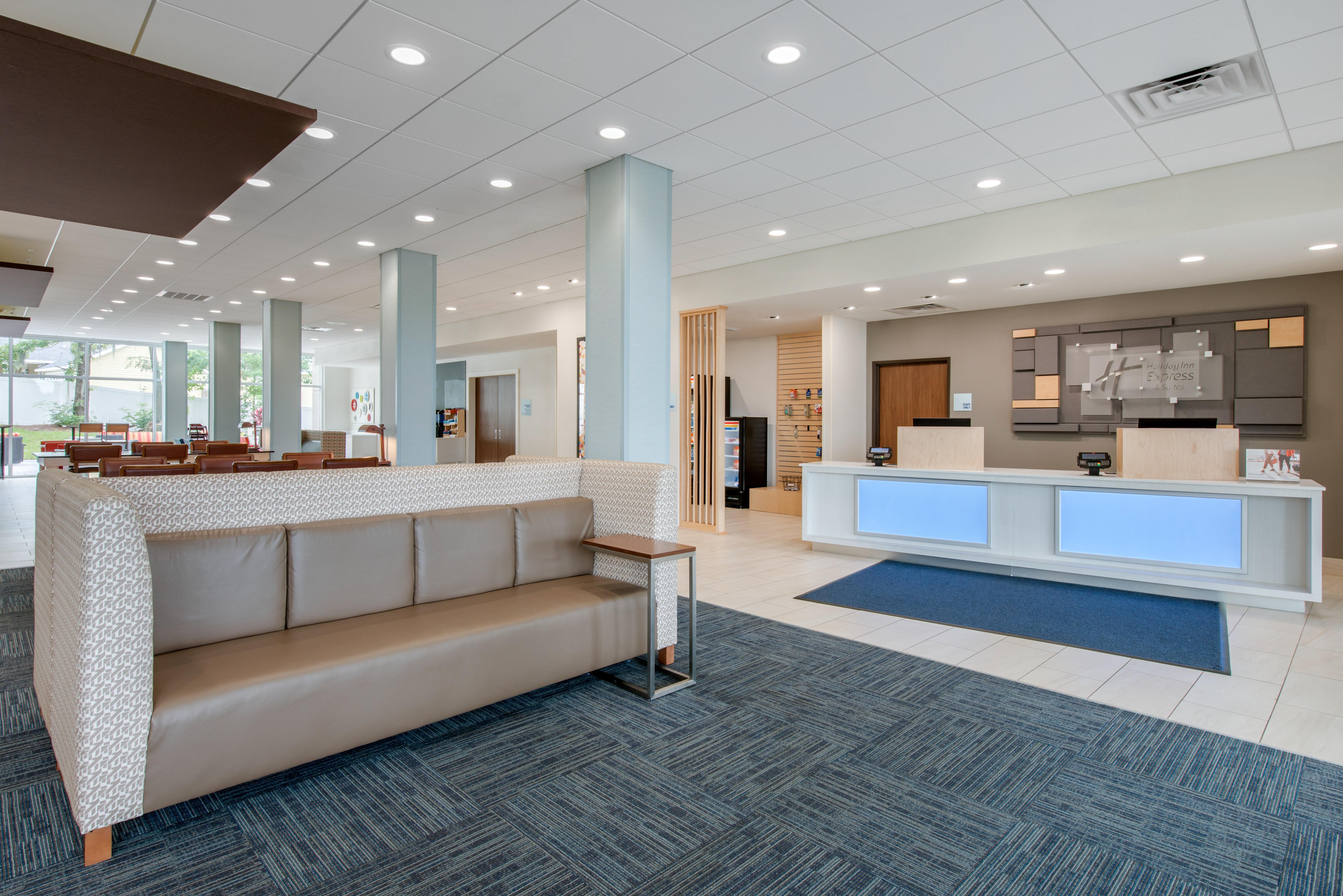Holiday Inn Express & Suites Alachua - Gainesville Area By Ihg Exterior photo