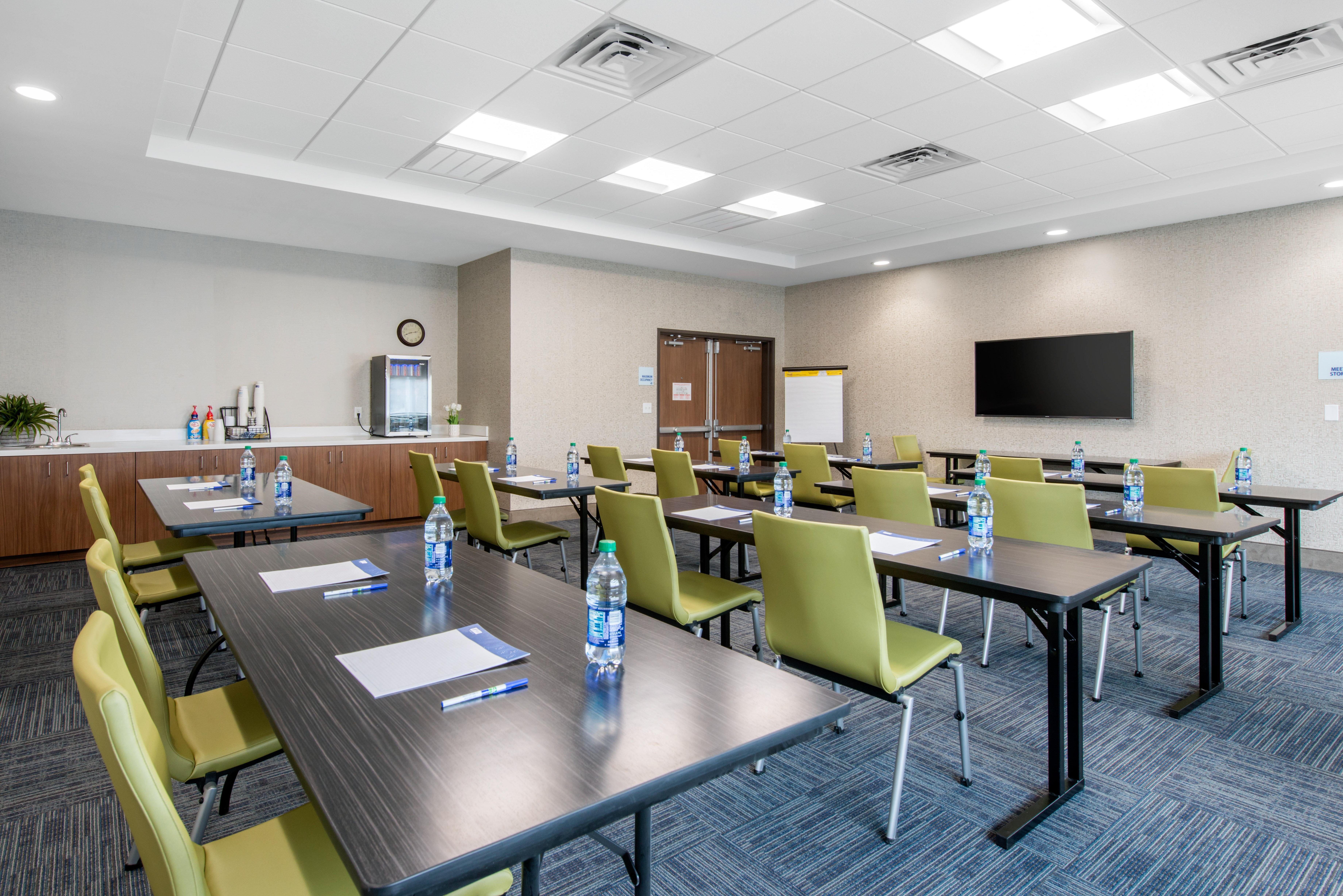 Holiday Inn Express & Suites Alachua - Gainesville Area By Ihg Exterior photo